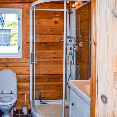 In With Sauna